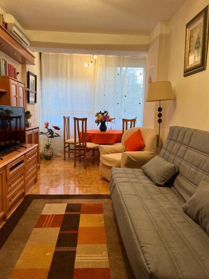 Aparment Legazpi Daire Madrid Dış mekan fotoğraf